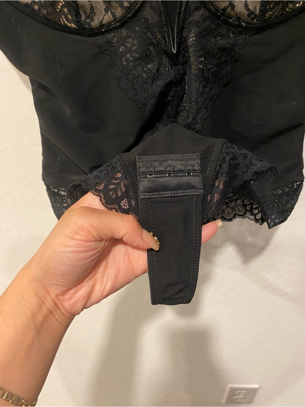 Popilush Lace Bodysuit shapewear - Picture 4 of 9